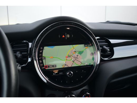 Mini Cooper 1.5 Cooper Camden Edition | Apple CarPlay | Half Leer | Cruise | Climate ActivLease financial lease