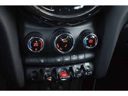 Mini Cooper 1.5 Cooper Camden Edition | Apple CarPlay | Half Leer | Cruise | Climate ActivLease financial lease