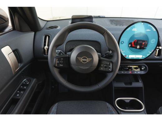 Mini Countryman E / LED / Head-Up / Stoelverwarming / Parking Assistant ActivLease financial lease