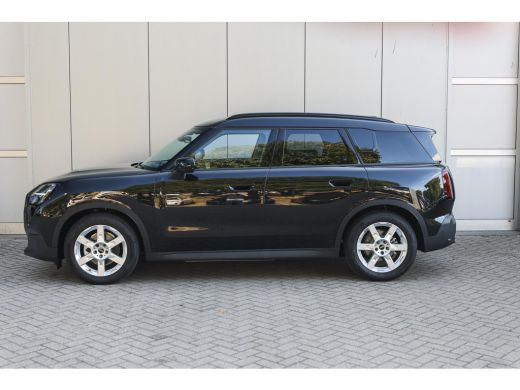 Mini Countryman E / LED / Head-Up / Stoelverwarming / Parking Assistant ActivLease financial lease