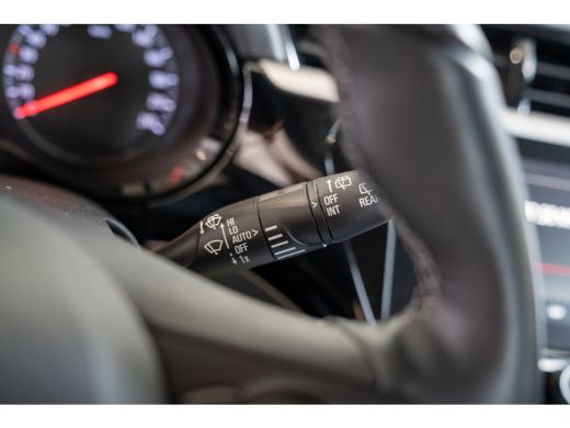 Opel Corsa 1.2 Edition | Stuurverwarming | Apple Carplay & Android Auto | Parkeersensoren | Cruise Controle ... ActivLease financial lease