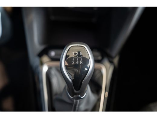 Opel Corsa 1.2 Edition | Stuurverwarming | Apple Carplay & Android Auto | Parkeersensoren | Cruise Controle ... ActivLease financial lease