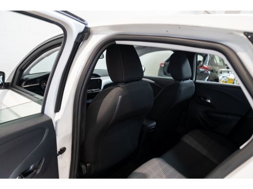 Opel Corsa 1.2 Edition | Stuurverwarming | Apple Carplay & Android Auto | Parkeersensoren | Cruise Controle ... ActivLease financial lease