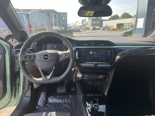 Opel Corsa Hybrid Yes | Cruise control | LED koplampen | Parkeersensor achter ActivLease financial lease