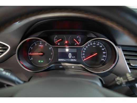 Opel Crossland X 1.2 Turbo Innovation | Climate Controle | Navigatie | Apple Carplay & Android Auto | Parkeersenso... ActivLease financial lease