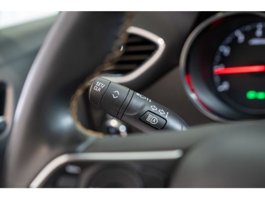 Opel Crossland X 1.2 Turbo Innovation | Panoramadak | Trekhaak | LED | Navi | Climate Controle | Camera | 17 Inch ... ActivLease financial lease