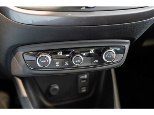 Opel Crossland X 1.2 Turbo Innovation | Panoramadak | Trekhaak | LED | Navi | Climate Controle | Camera | 17 Inch ... ActivLease financial lease