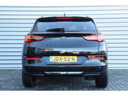 Opel Grandland 1.2 TURBO 130PK LEVEL 4 GS AUTOMAAT / NAVI / LEDER / CLIMA / LED / PDC / AGR / 18" LMV / WINTERPA... ActivLease financial lease