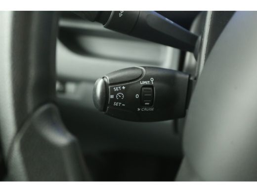 Opel Vivaro-e L2H1 Edition 75 kWh | Elektrisch | Airco | Cruise | 3-Zits | Carplay | Camera | Navi | Parkeersens. ActivLease financial lease