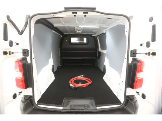 Opel Vivaro-e L2H1 Edition 75 kWh | Elektrisch | Airco | Cruise | 3-Zits | Carplay | Camera | Navi | Parkeersens. ActivLease financial lease