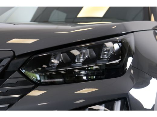 Peugeot 2008 1.2 Hybrid 136 GT | Navi | Camera | Ad. Cruise control | LMV 17'|  Keyless Entry | Apple Carplay ... ActivLease financial lease