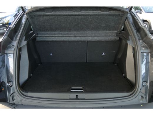 Peugeot 2008 1.2 HYBRID 136PK ALLURE AUTOMAAT / NAVI / CLIMA / PDC / 17"LMV / CAMERA V+A / KEYLESS / FULL-LED ... ActivLease financial lease