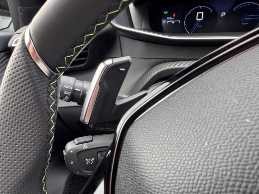 Peugeot 2008 1.2 Hybrid 145 GT Automaat | Voorraadvoordeel | Adaptive Cruise Control | Camera V + A | 18" Lich... ActivLease financial lease