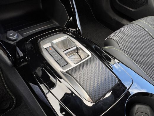 Peugeot 2008 1.2 Hybrid 145 GT Automaat | Voorraadvoordeel | Adaptive Cruise Control | Camera V + A | 18" Lich... ActivLease financial lease