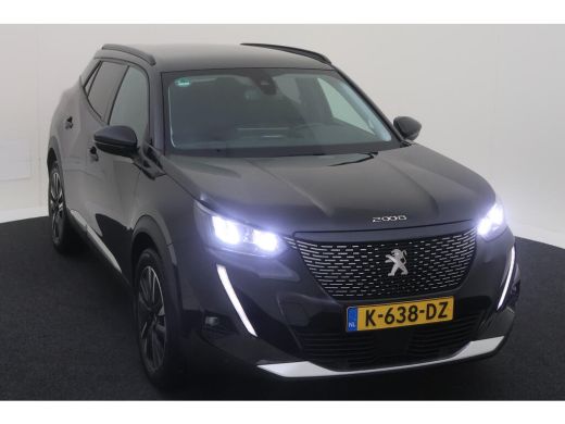 Peugeot 2008 1.2 PureTech Blue Lease Allure NL-AUTO | FULL LED | TREKHAAK ActivLease financial lease