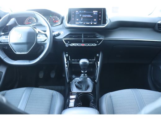 Peugeot 208 1.2 PURETECH 100PK ALLURE PACK / NAVI / LEDER / CLIMA / FULL-LED / PDC / CAMERA / 16" LMV / WINTE... ActivLease financial lease