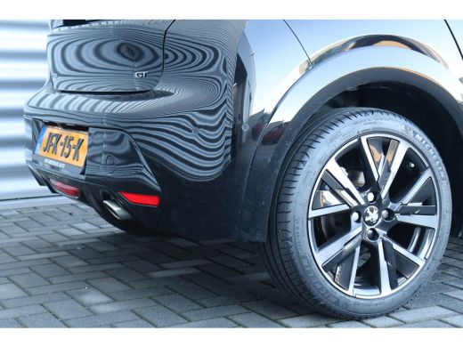 Peugeot 208 1.2 PURETECH 100PK GT PACK / NAVI / LEDER / CLIMA / PDC / 17" LMV / CAMERA / KEYLESS / ADAPT. CRU... ActivLease financial lease