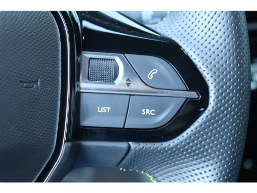 Peugeot 208 1.2 PURETECH 100PK GT PACK / NAVI / LEDER / CLIMA / PDC / 17" LMV / CAMERA / KEYLESS / ADAPT. CRU... ActivLease financial lease