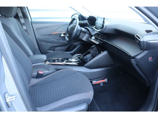 Peugeot e-208 EV 136PK ACTIVE PACK AUTOMAAT / NAVI / CLIMA / LED / BLUETOOTH / CRUISECONTROL / NIEUWSTAAT !! ActivLease financial lease