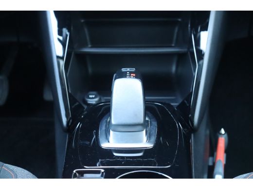 Peugeot e-208 EV 136PK ACTIVE PACK AUTOMAAT / NAVI / CLIMA / LED / BLUETOOTH / CRUISECONTROL / NIEUWSTAAT !! ActivLease financial lease