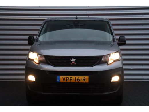Peugeot Partner Partner 50KWH 136PK L1H1 ASPHALT AUTOMAAT / NAVI / CLIMA / LED / PDC / CAMERA / 16" LMV / DAB+ / ... ActivLease financial lease
