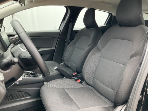 Renault Clio 1.0 TCe 90 Equilibre 1Eig Carplay Cruise DAB 5-Deurs Airco NL-Auto! ActivLease financial lease