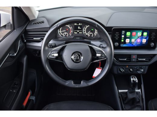 Skoda Kamiq 1.0 TSI Ambition | Automaat | Trekhaak | Apple CarPlay | Airco ActivLease financial lease