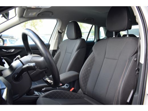 Skoda Kamiq 1.0 TSI Ambition | Automaat | Trekhaak | Apple CarPlay | Airco ActivLease financial lease