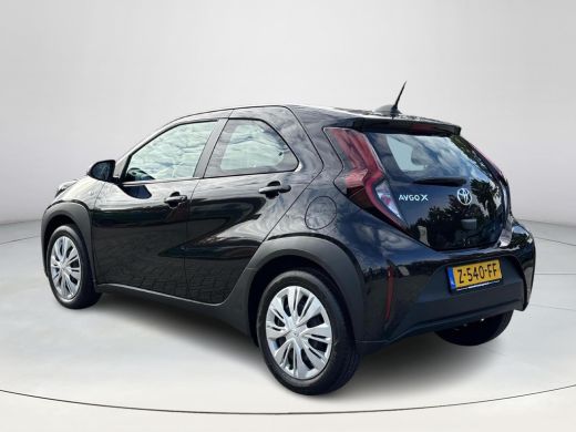 Toyota Aygo 1.0 VVT-i MT Play | All-in prijs | Apple/Android | Camera | Cruise Control | ActivLease financial lease