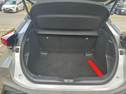 Toyota C-HR 1.8 Hybrid 140 First Edition ActivLease financial lease