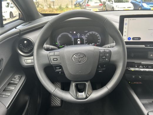 Toyota C-HR 1.8 Hybrid 140 First Edition ActivLease financial lease