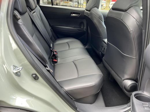 Toyota Corolla Cross Hybrid 180 Executive ActivLease financial lease