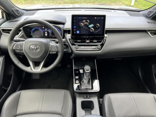 Toyota Corolla Cross Hybrid 180 Executive ActivLease financial lease