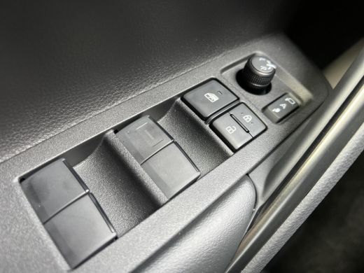 Toyota Corolla Cross Hybrid 180 Executive ActivLease financial lease