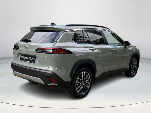 Toyota Corolla Cross Hybrid 180 Executive ActivLease financial lease