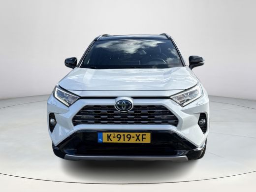 Toyota RAV4 2.5 Hybrid Bi-Tone **TREKHAAK/ NAVIGATIE/ APPLE CARPLAY/ KEYLESS/ STOELVERWARMING** ActivLease financial lease