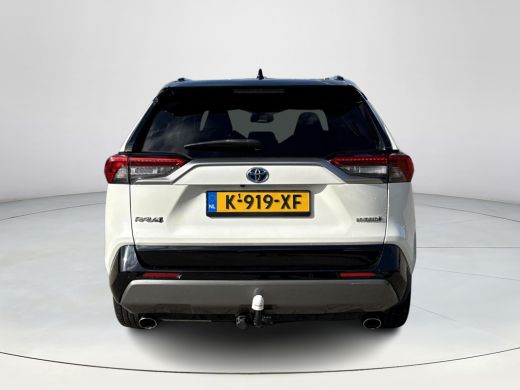 Toyota RAV4 2.5 Hybrid Bi-Tone **TREKHAAK/ NAVIGATIE/ APPLE CARPLAY/ KEYLESS/ STOELVERWARMING** ActivLease financial lease