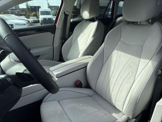 Volkswagen Passat Variant 1.5 eHybrid Elegance | PHEV | Led | Ergo | Trekhaak | 5 jr fabrieksgarantie | SOH 101% | ActivLease financial lease