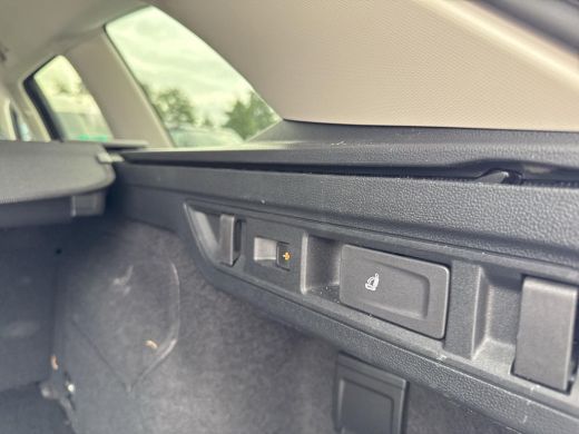 Volkswagen Passat Variant 1.5 eHybrid Elegance | PHEV | Trekhaak | Leder | 5 jr fabrieksgarantie | ActivLease financial lease