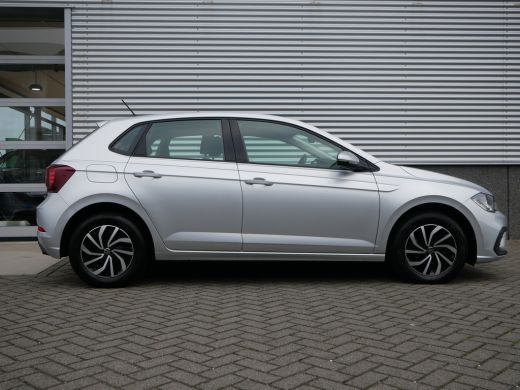 Volkswagen Polo 1.0 TSI Life 95PK DSG | Airco | Lichtmetalen velgen 15" | Parkeersensor voor en achter ActivLease financial lease