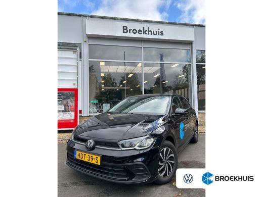 Volkswagen Polo Life Edition 1.0 TSI 90 pk | Cruise control adaptief | Navigatie | Aplle Carplay | Parkeersensoren | Volkswagen Polo Life Edition 1.0 TSI 90 pk | Cruise control adaptief | Navigatie | Aplle Carplay | Parkeersensoren |