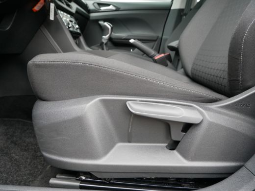 Volkswagen T-Cross 1.0 TSI Life | Airco | Cruise control adaptief | Parkeersensor voor en achter ActivLease financial lease