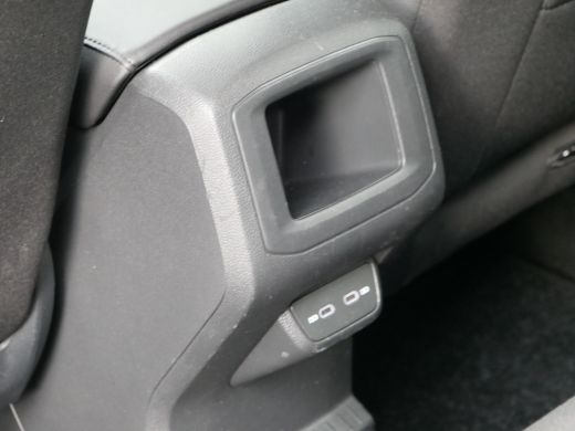 Volkswagen T-Cross 1.0 TSI Life | Airco | Cruise control adaptief | Parkeersensor voor en achter ActivLease financial lease