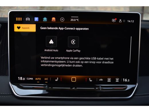 Volkswagen Tiguan 1.5 eTSI DSG LIFE IQ-LIGHT/NAVI/TREKHAAK ActivLease financial lease