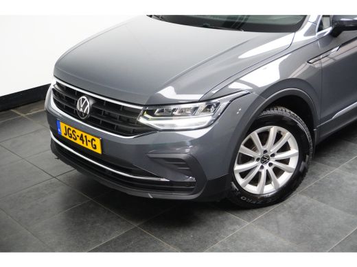 Volkswagen Tiguan 1.5 TSI 150 PK DSG Life Business | Achteruitrijcamera | ACC | Dode-hoek detectie | Climate contro... ActivLease financial lease