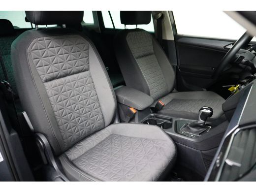 Volkswagen Tiguan 1.5 TSI 150 PK DSG Life Business | Achteruitrijcamera | ACC | Dode-hoek detectie | Climate contro... ActivLease financial lease