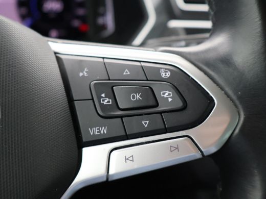 Volkswagen Tiguan 1.5 TSI + WEGKL. TREKHAAK | VIRTUAL COCKPIT | STUUR/STOELVERW. | CAMERA | ADAPTIVE CRUISE | MASSAGE ActivLease financial lease