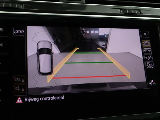 Volkswagen Tiguan 1.5 TSI + WEGKL. TREKHAAK | VIRTUAL COCKPIT | STUUR/STOELVERW. | CAMERA | ADAPTIVE CRUISE | MASSAGE ActivLease financial lease