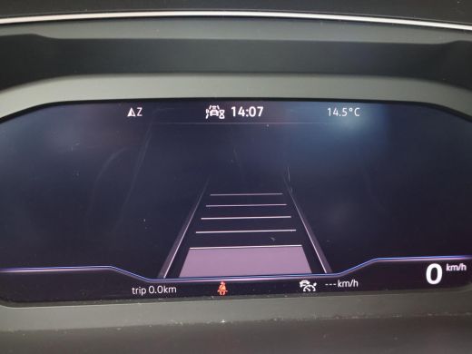 Volkswagen Tiguan 1.5 TSI + WEGKL. TREKHAAK | VIRTUAL COCKPIT | STUUR/STOELVERW. | CAMERA | ADAPTIVE CRUISE | MASSAGE ActivLease financial lease