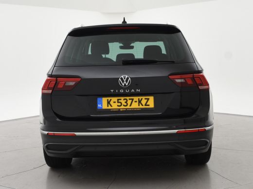 Volkswagen Tiguan 1.5 TSI + WEGKL. TREKHAAK | VIRTUAL COCKPIT | STUUR/STOELVERW. | CAMERA | ADAPTIVE CRUISE | MASSAGE ActivLease financial lease